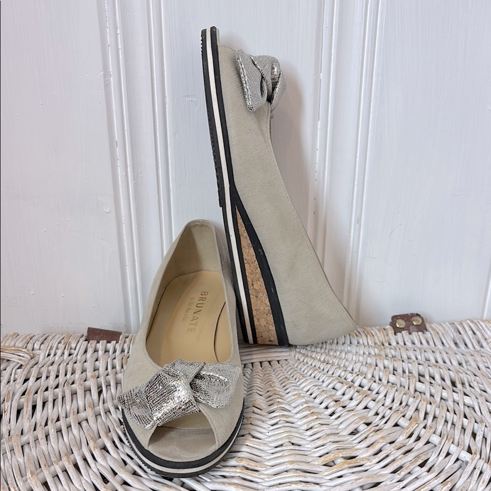 BRUNATE Italian Beige Suede Wedge Peep-Toe Shoes with Shimmering Snakeskin Bow